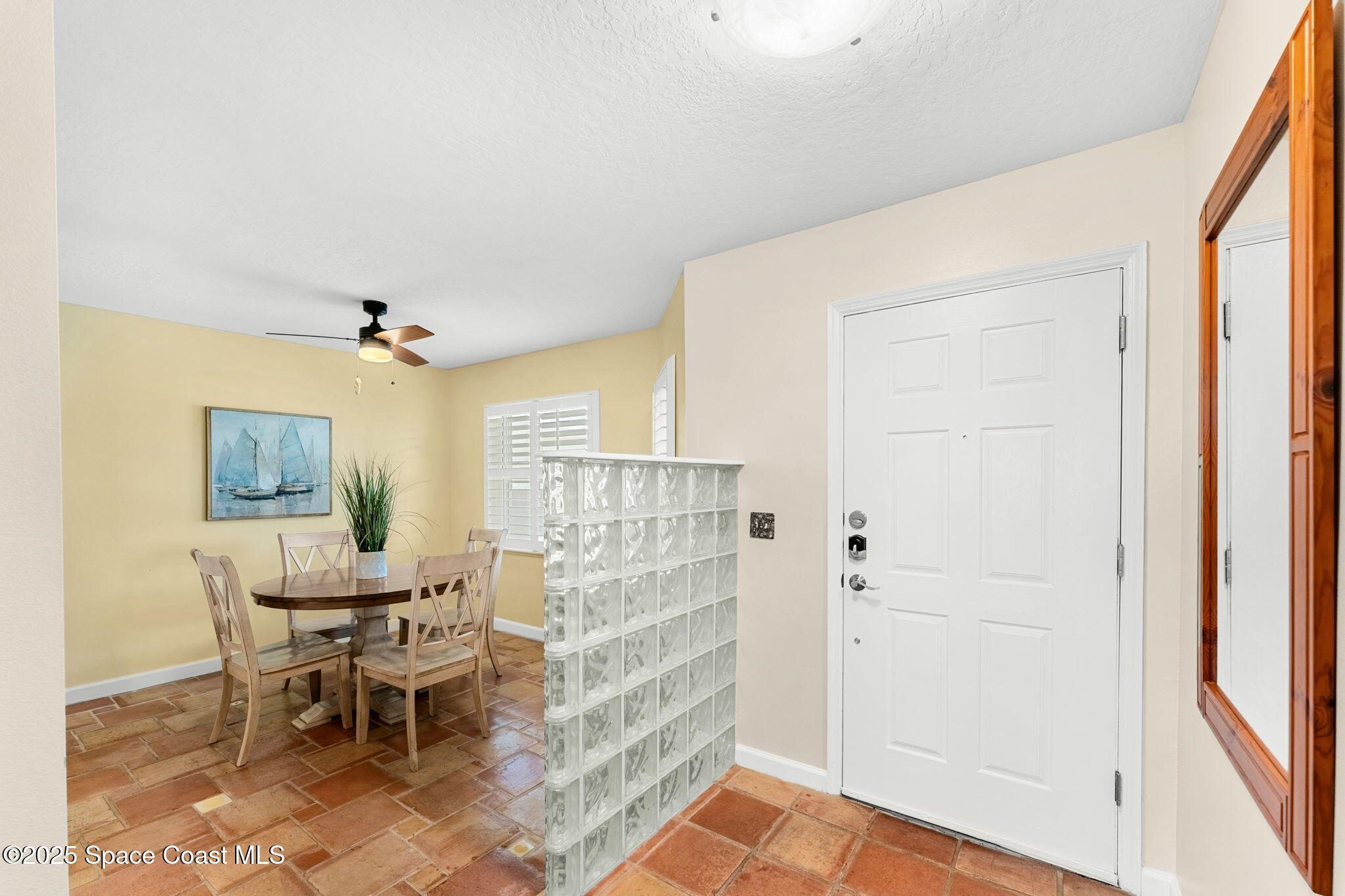 8700 Ridgewood Avenue A205