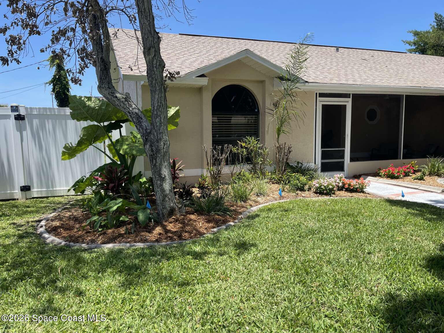 1160 Redwood Road