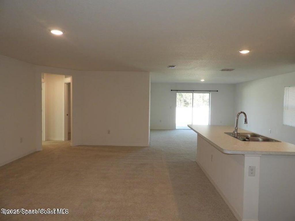 Photo of 690 San Filippo Drive SE, Palm Bay, FL 32909 (MLS # 1057882)
