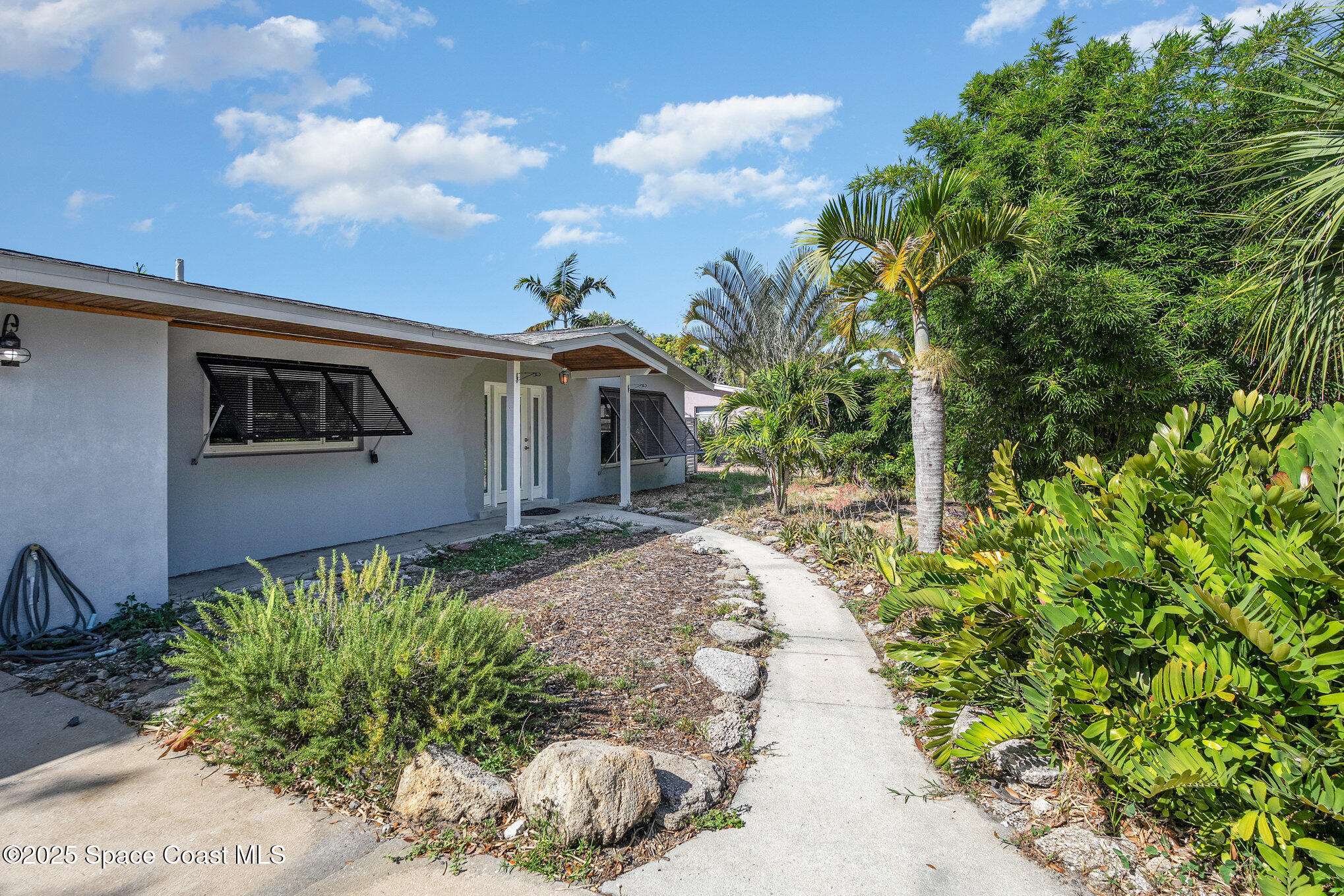 1115 Pinetree Drive