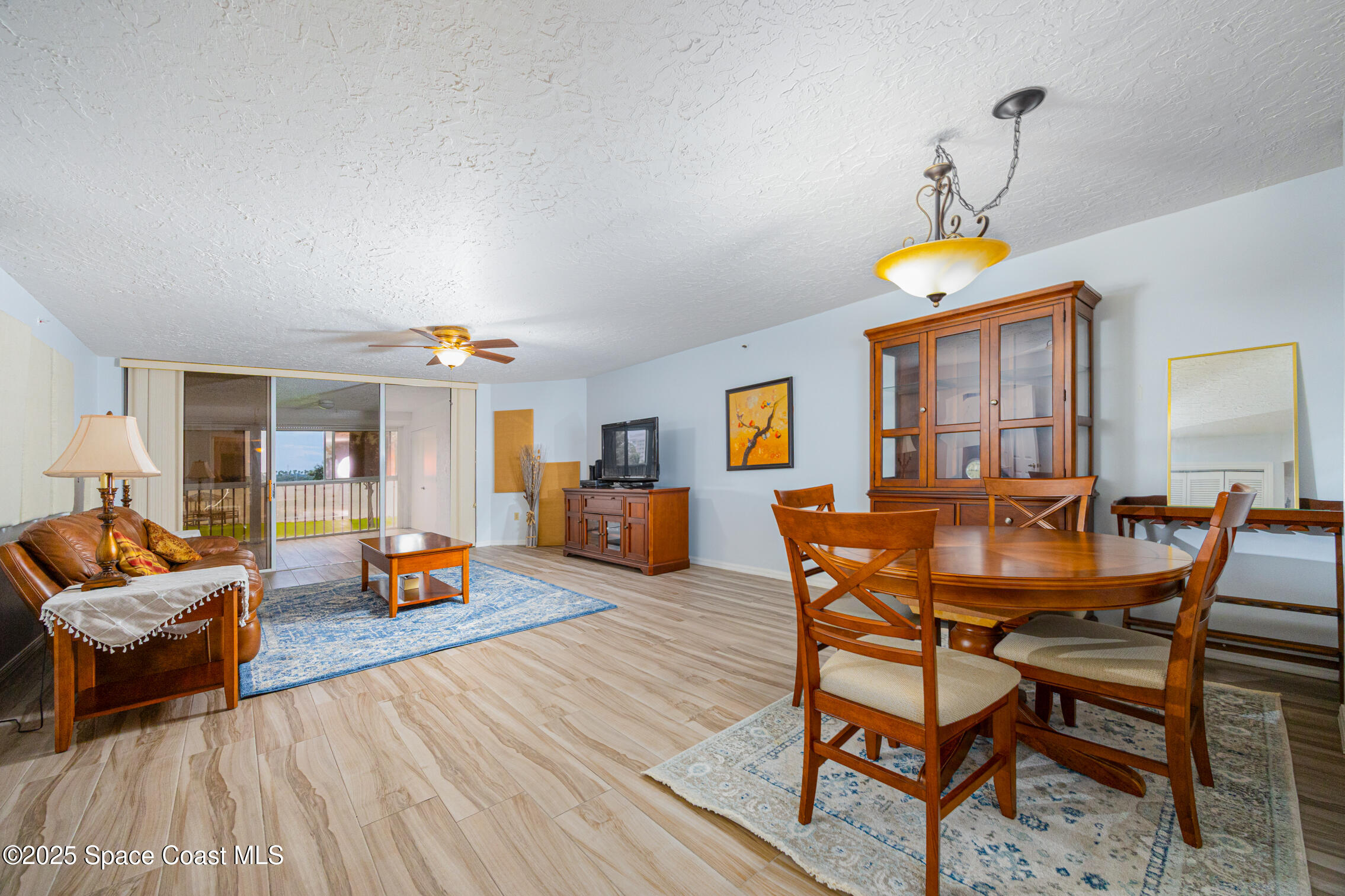 343 N Tropical Trail 306