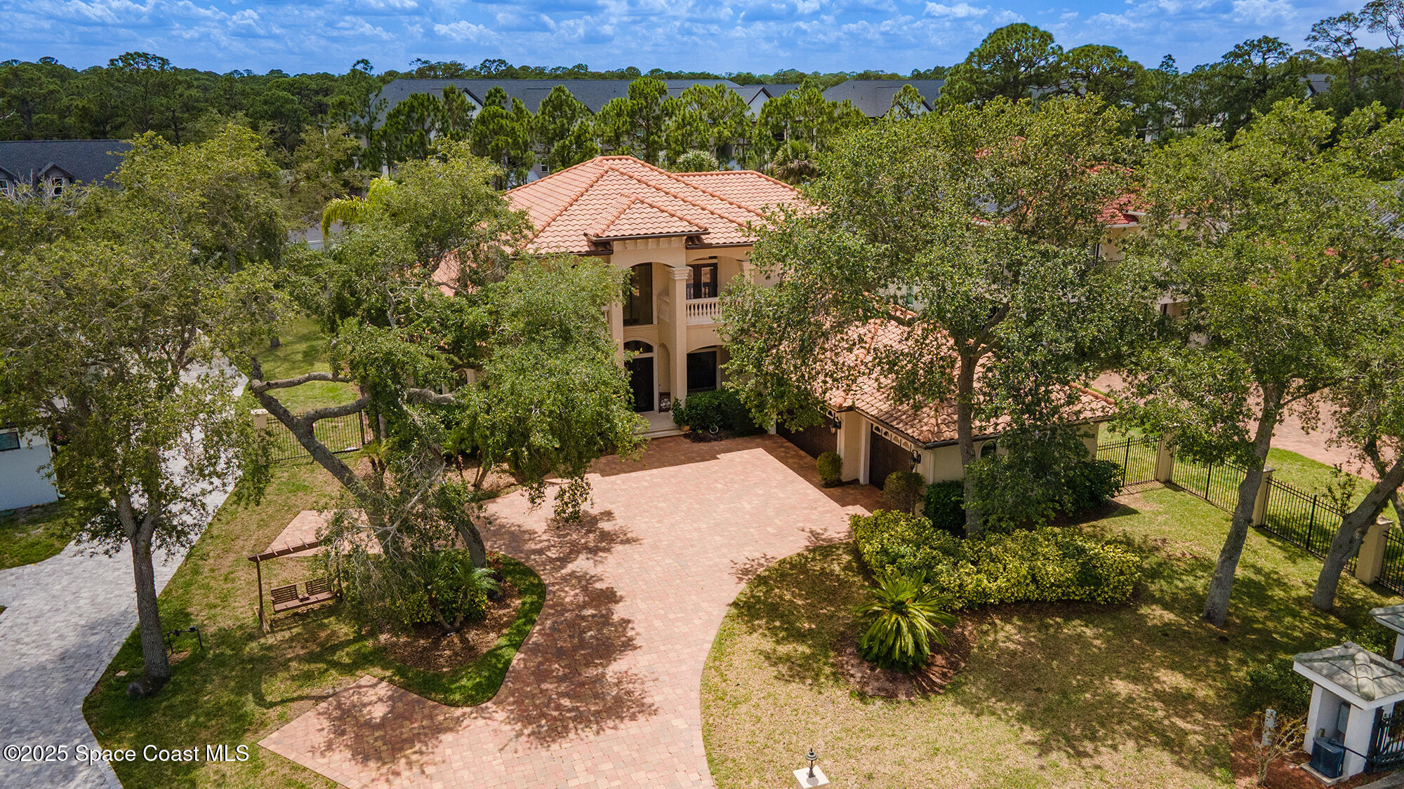 5454 Riveredge Drive