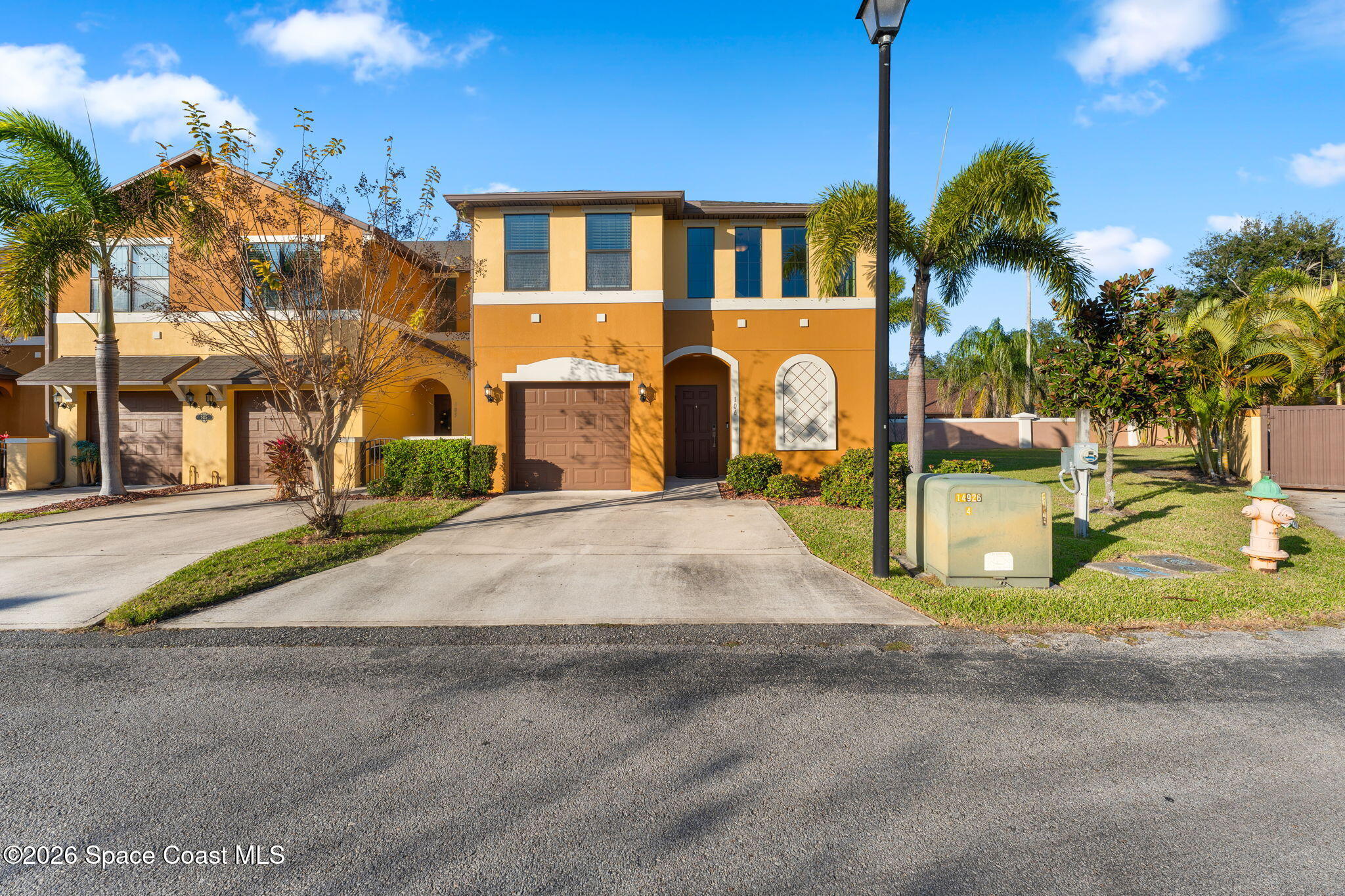 1-web-or-mls-1415 Lara Cir 106-1