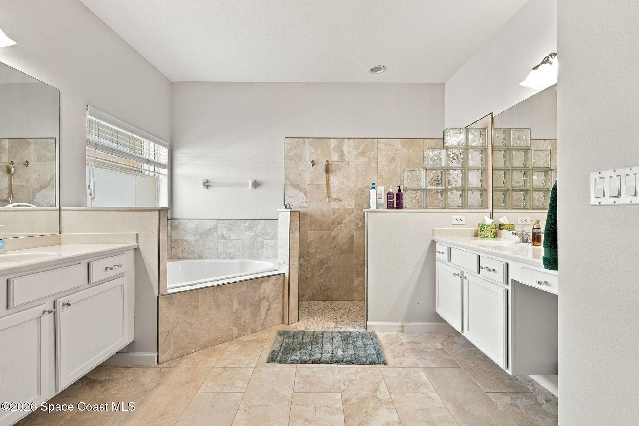 3482 Carambola Circle
