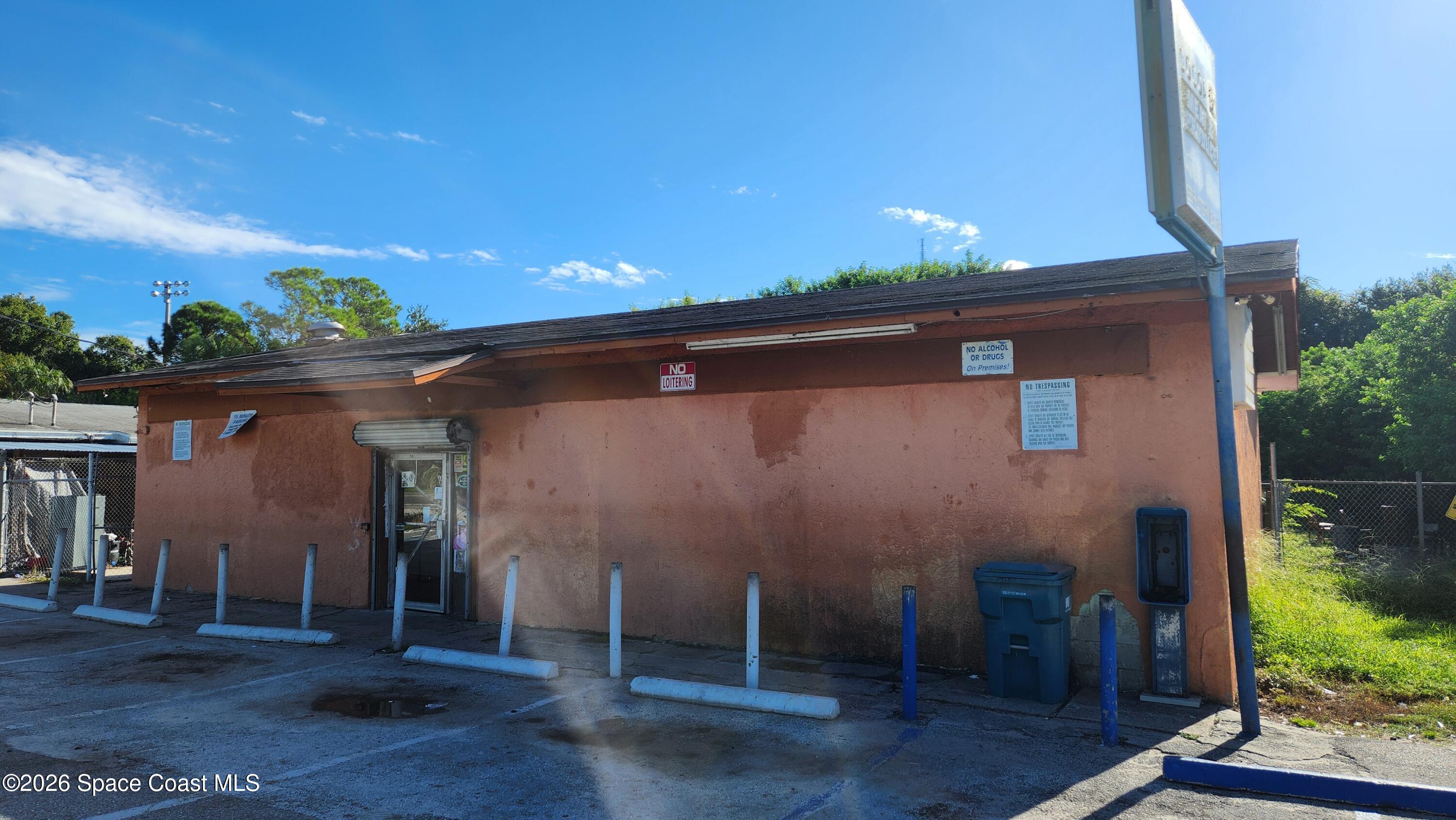 400 S Burnett Road