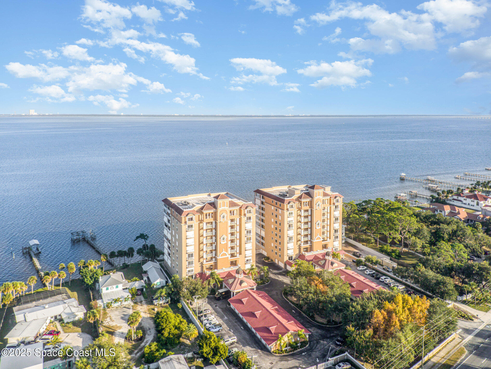 3203 S Washington Avenue 901a