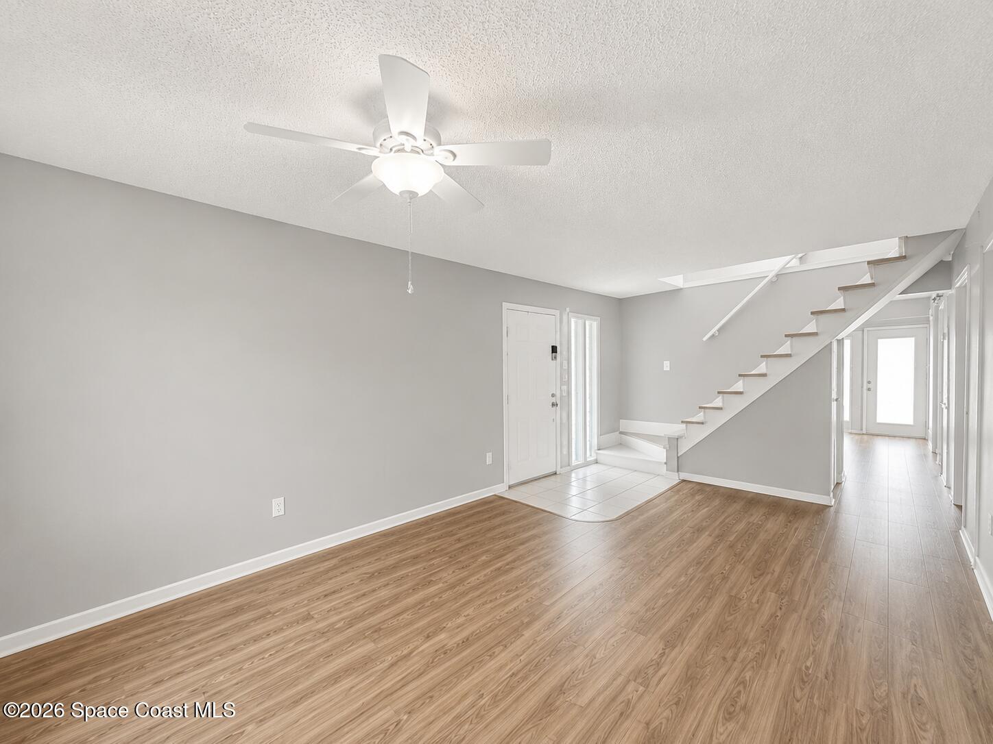5946 Deer Lane