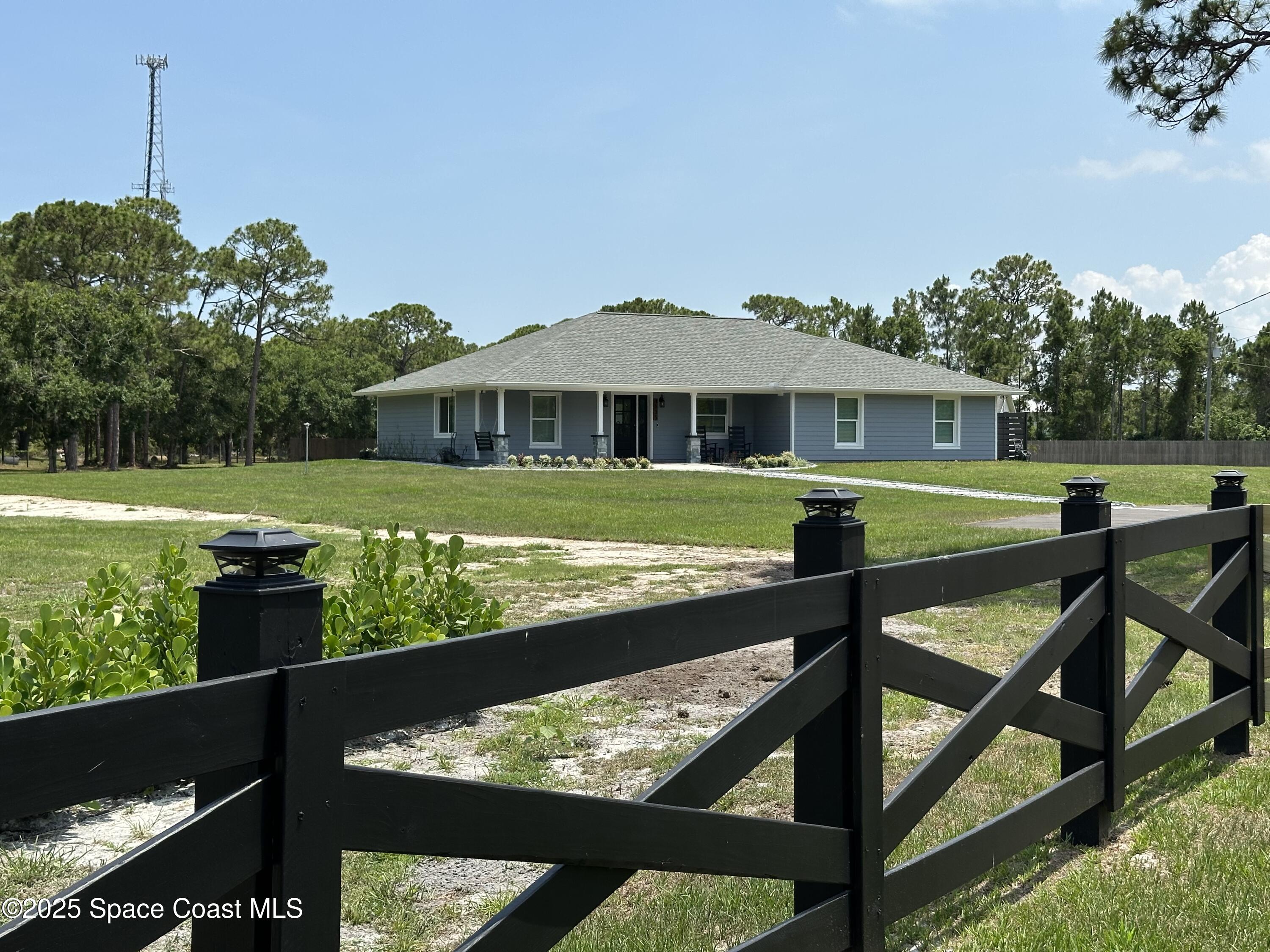 4135 Grant Road