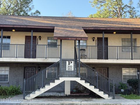 3051 Sir Hamilton Circle 8 Titusville FL 32780