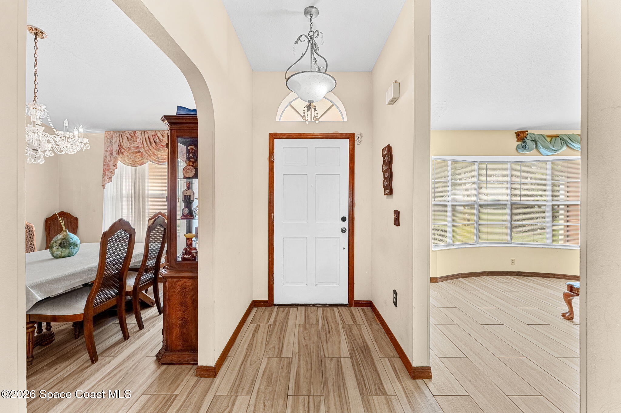 597 Balcom Terrace SE