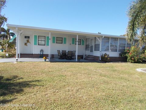 A home in Barefoot Bay