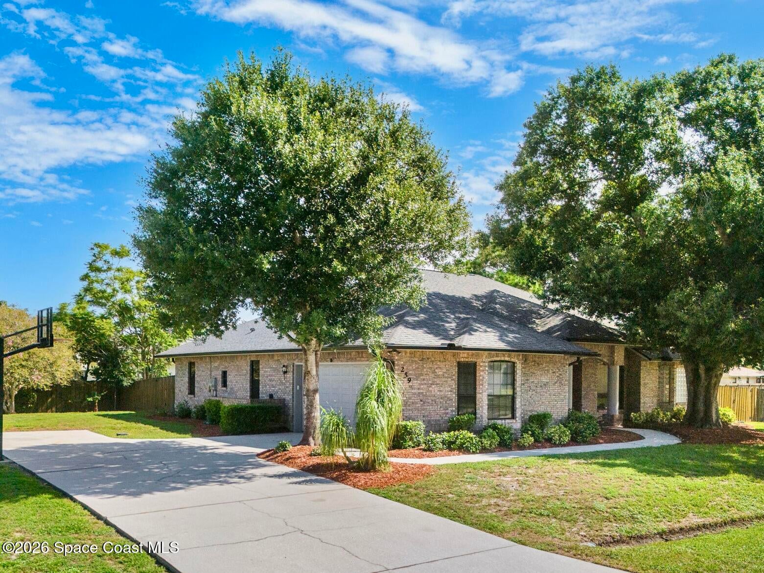 259 Neville Circle NE