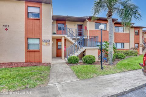 Photo of 2323 Golf Lake Circle #1122, Melbourne, FL 32935 (MLS # 1073830)