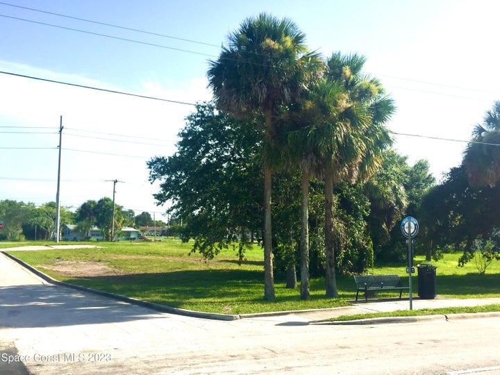 Photo 1 of 4 — 506 Stone Street, Cocoa, FL 32922