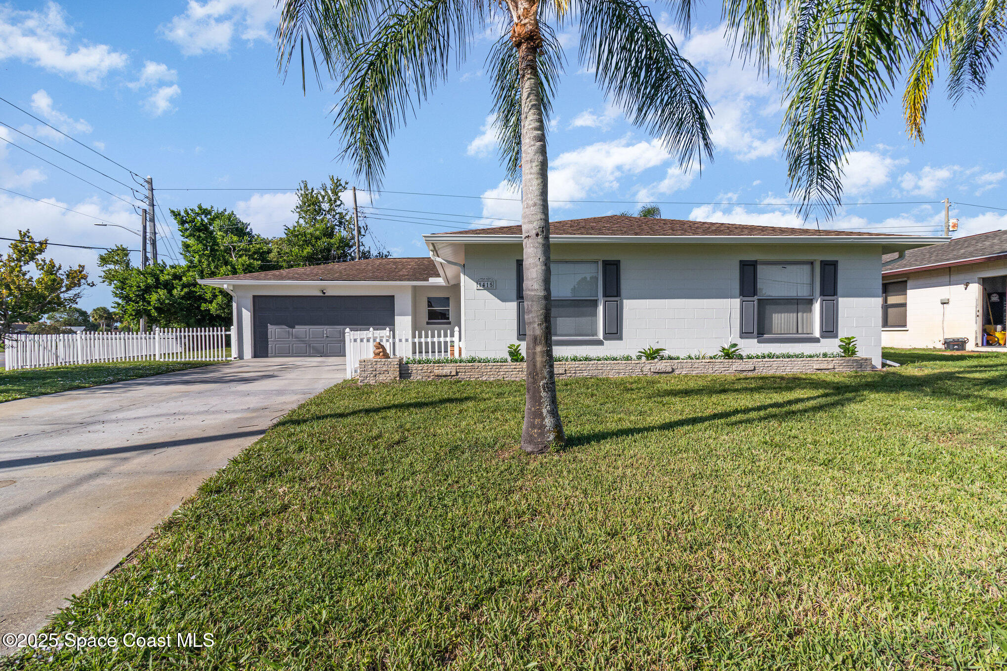 1415 Country Club Drive