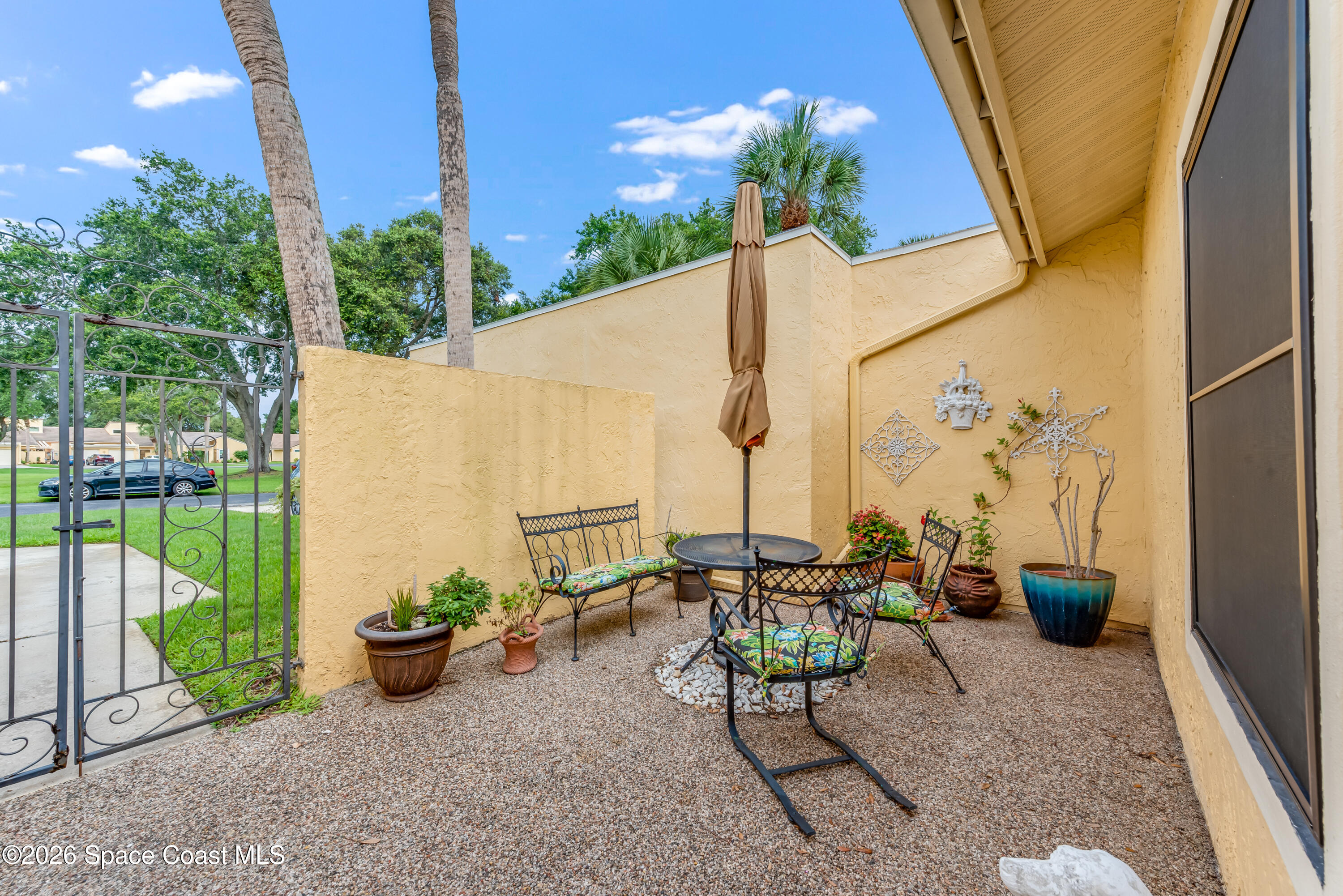 175 Country Club Drive