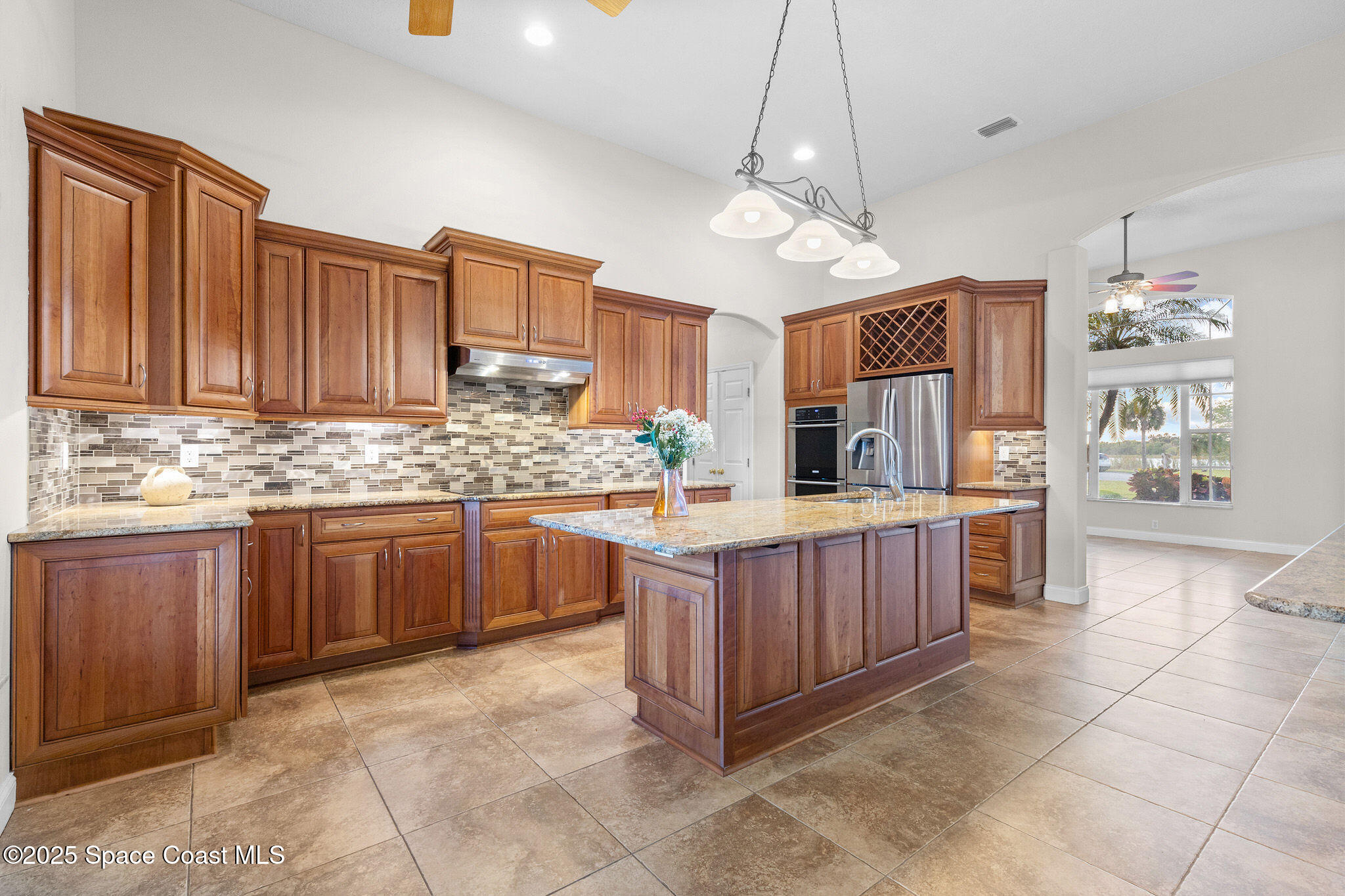 925 Derby Lane