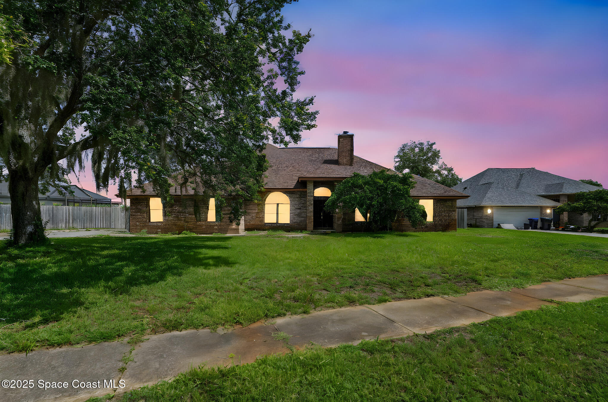 2180 Figtree Drive 0