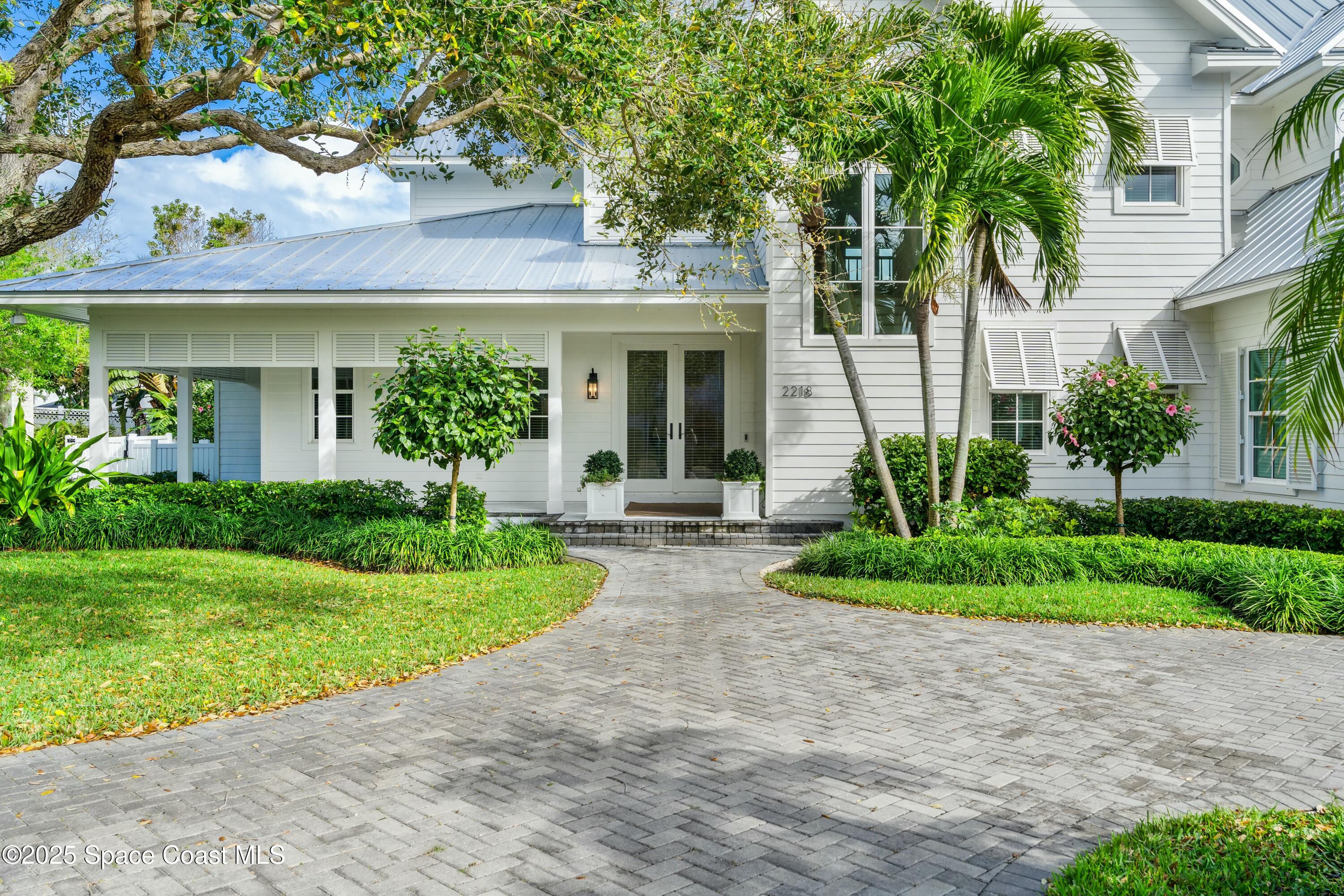 2218 E Ocean Oaks Lane