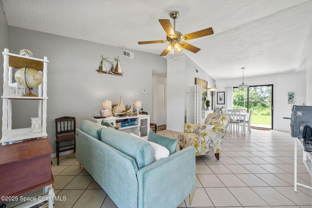 Photo of 206 San Luis Street SW, Palm Bay, FL 32908 (MLS # 1056009)