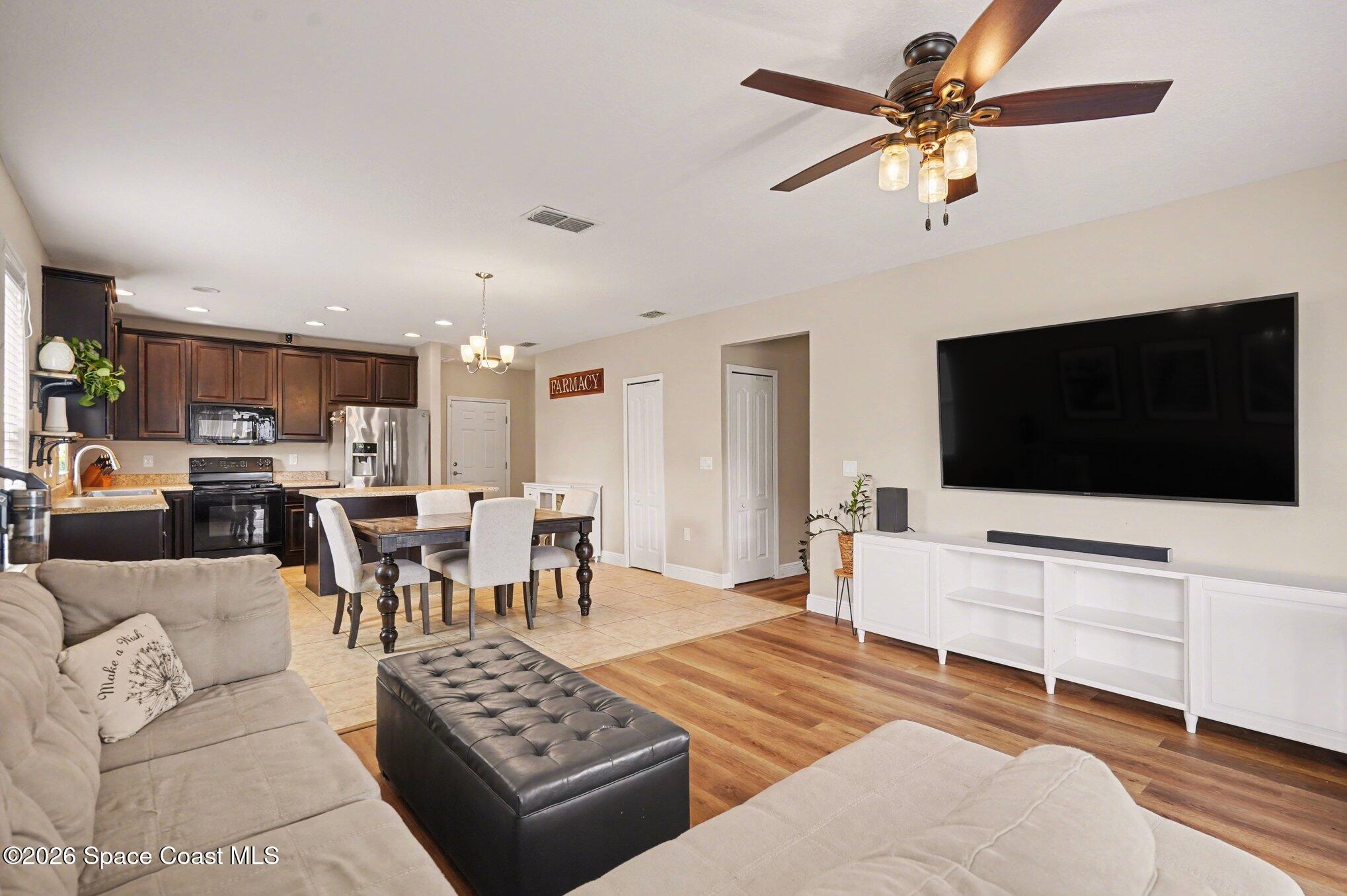 1754 Ashcroft Street NW