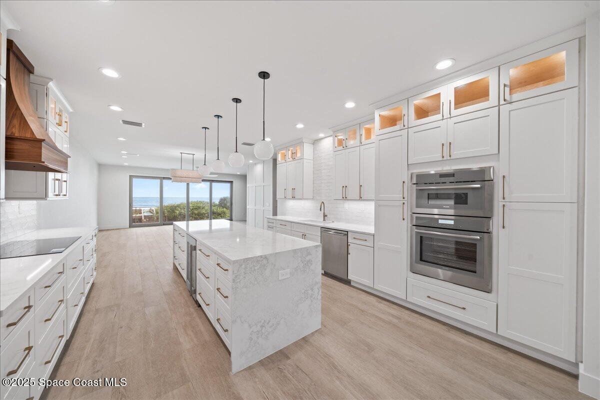 1010 Wave Crest Ave Avenue