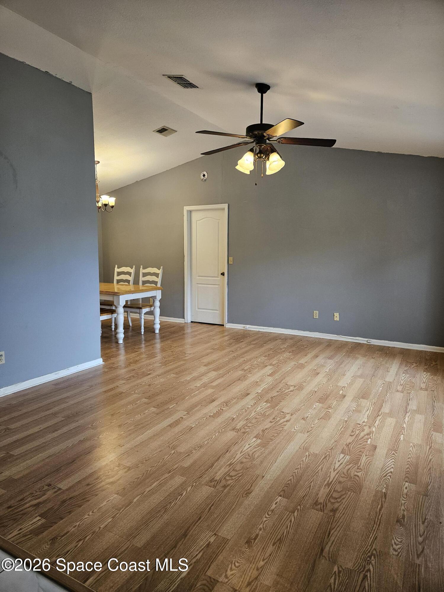 730 Daniels Avenue SW