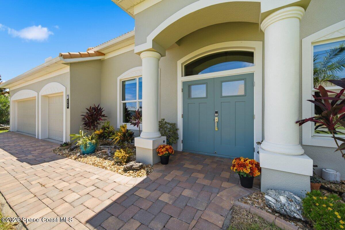 411 Hiawatha Way