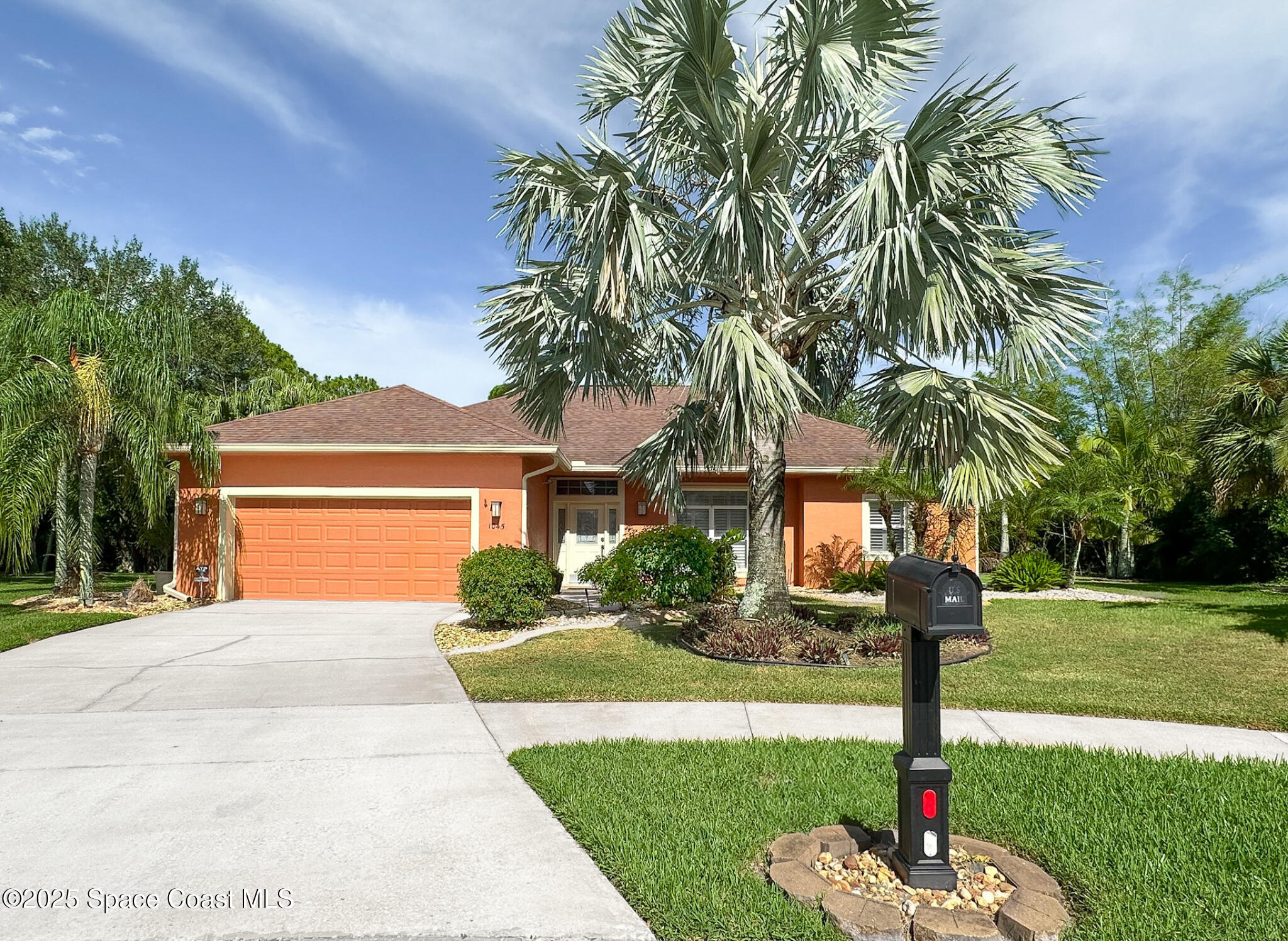 1045 Worthington Spring Drive