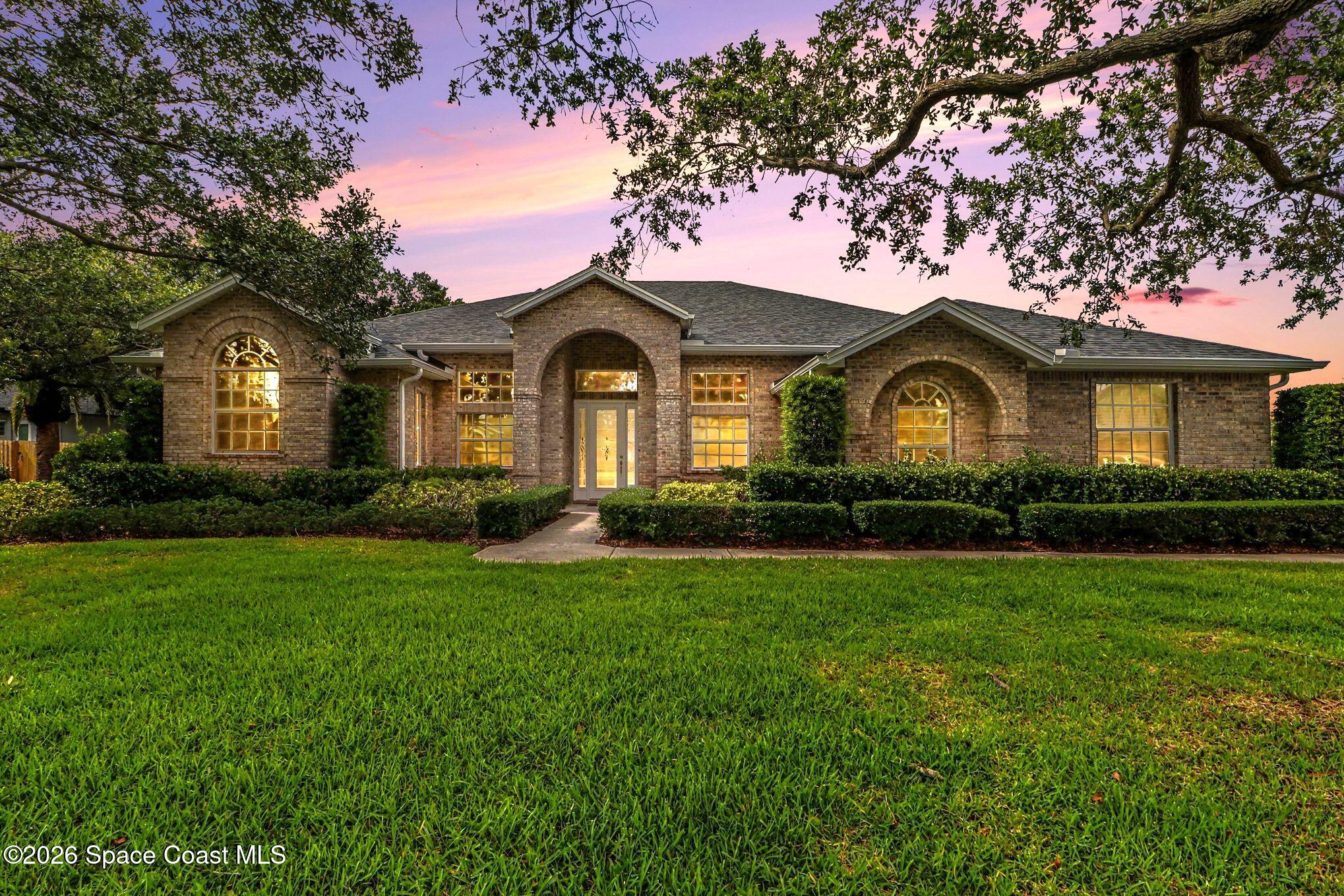3863 Peacock Drive