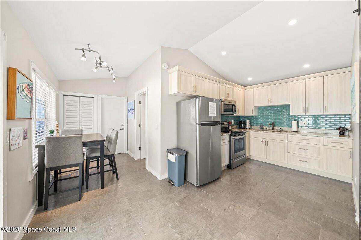 3590 S Atlantic Avenue 1-10