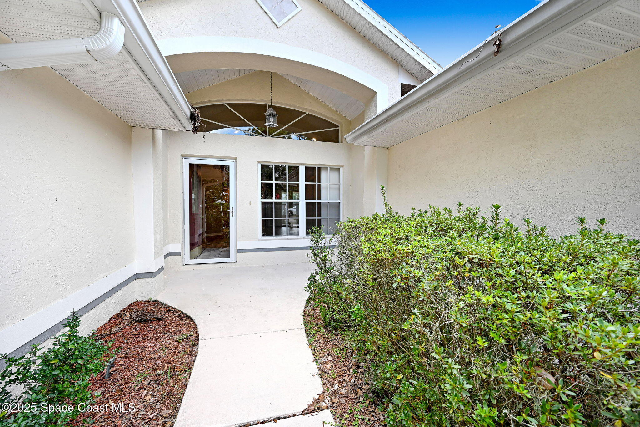 2537 Evergreen Avenue