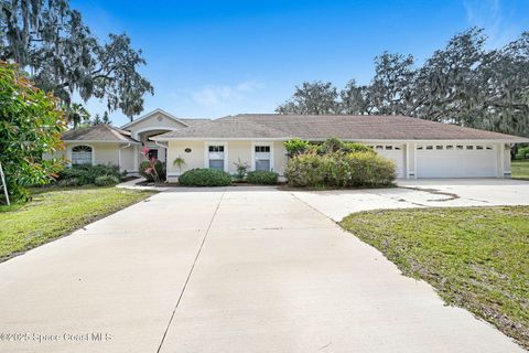 Photo of 2537 Evergreen Avenue, Titusville, FL 32796 (MLS # 1061526)