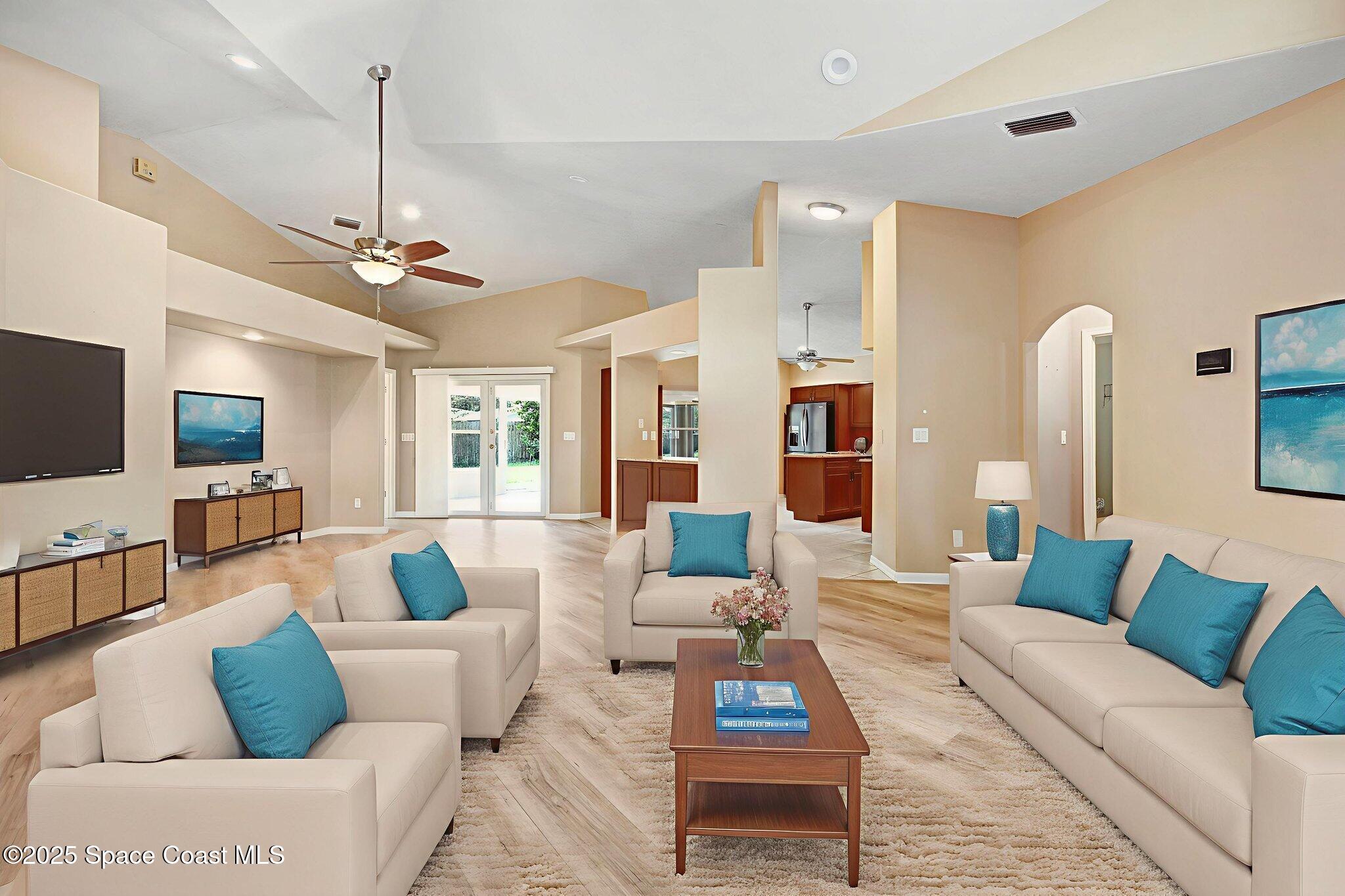 2537 Evergreen Avenue