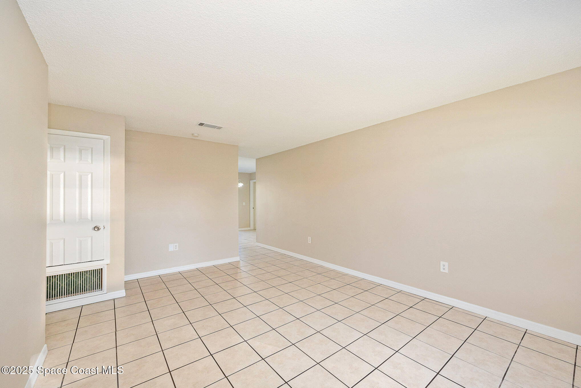 886 Westport Drive