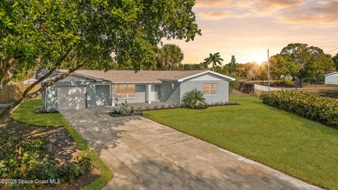 Photo of 100 Charles Drive, Melbourne, FL 32935 (MLS # 1063978)