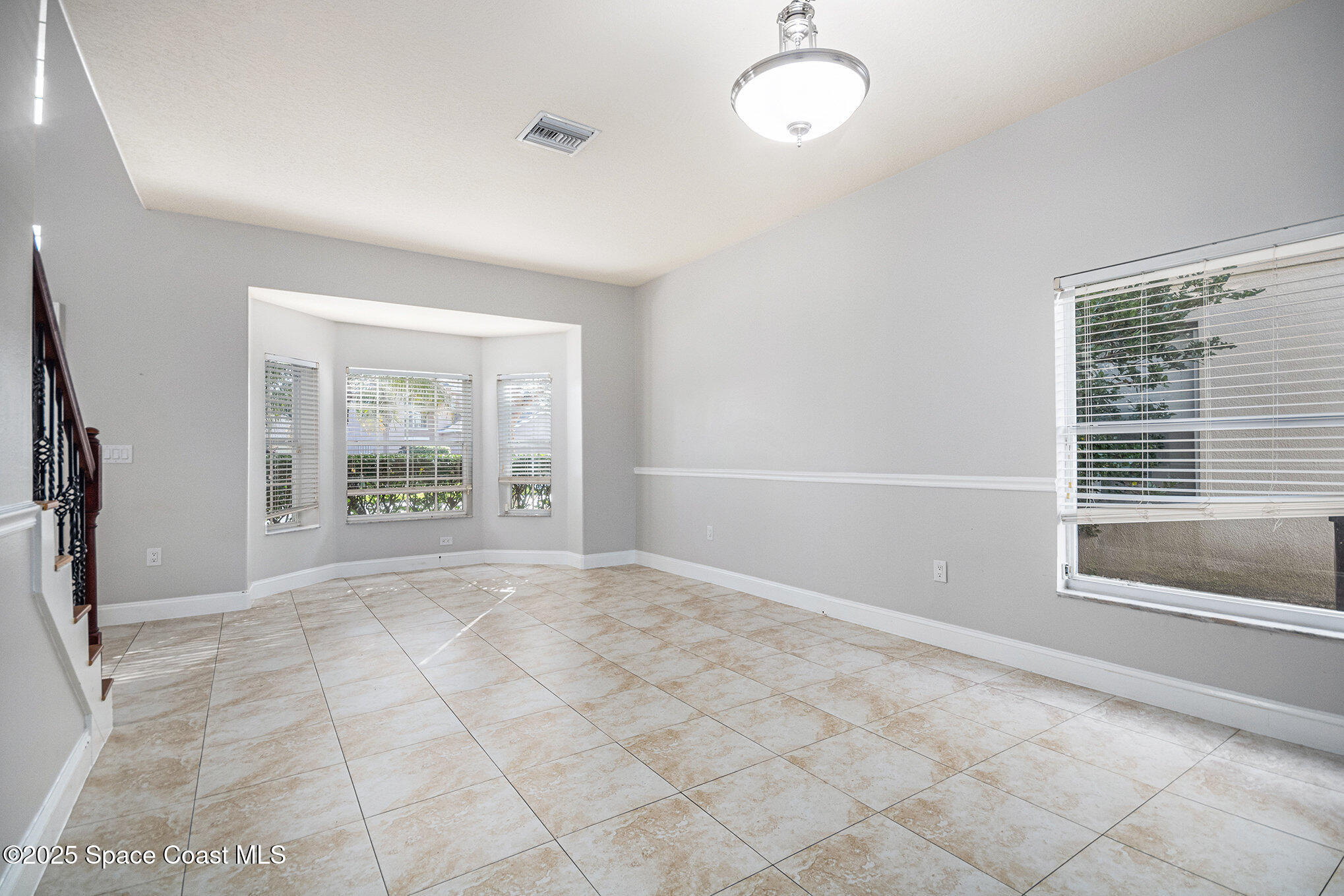 9814 S Heron Pointe Drive