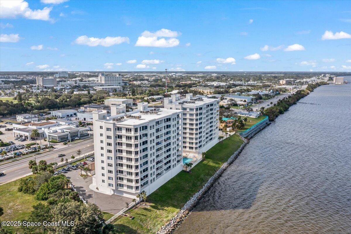 1465 S Harbor City Boulevard 902
