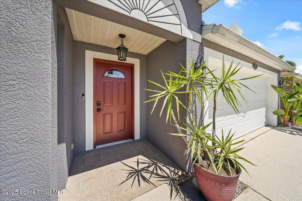 2096 Deercroft Drive