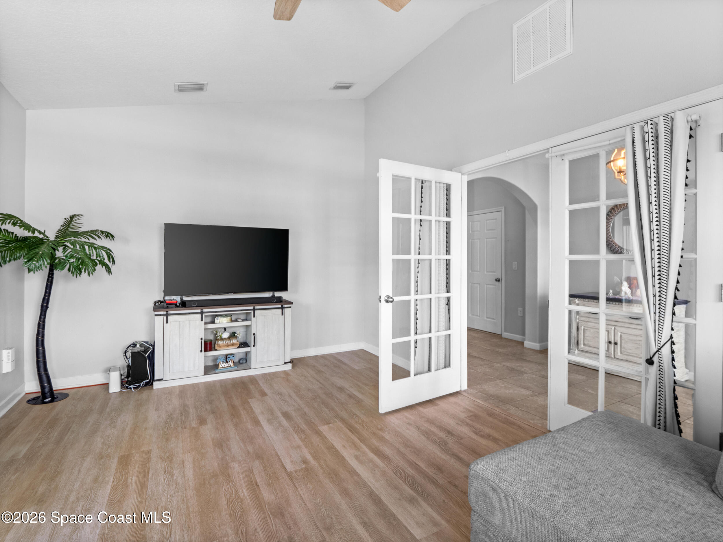 1153 Musgrass Circle