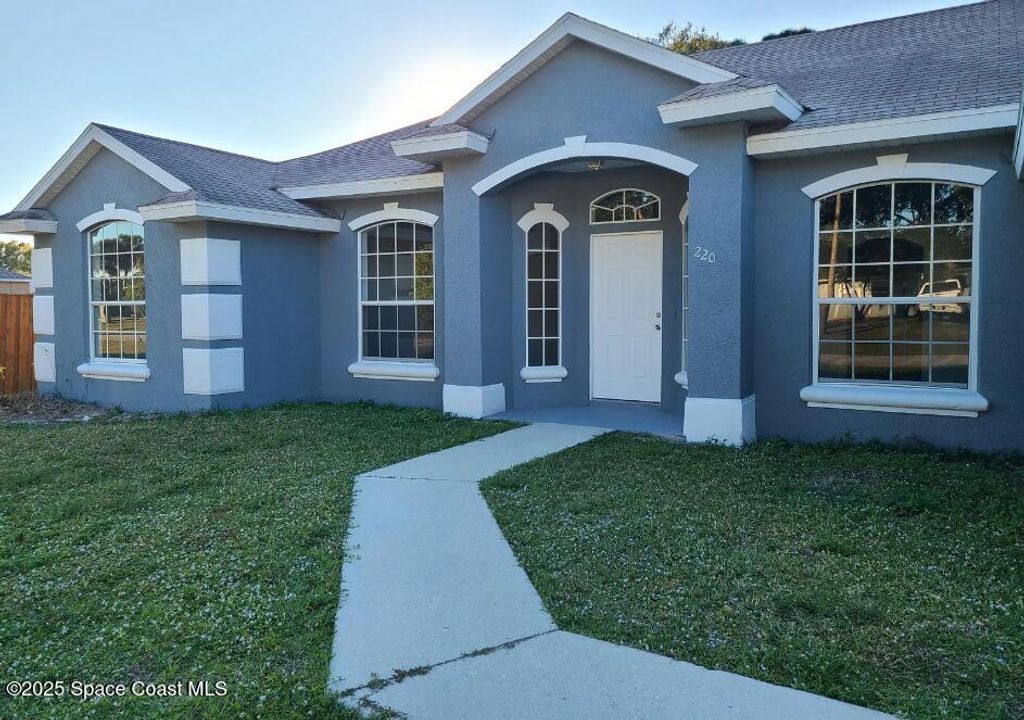Photo of 220 Medea Avenue NW, Palm Bay, FL 32907 (MLS # 1056757)