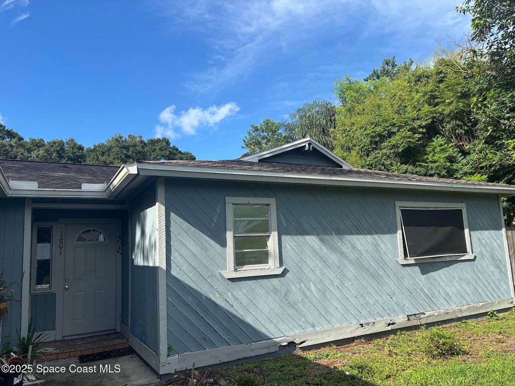 Photo of 1601 Norman Street NE, Palm Bay, FL 32907 (MLS # 1057816)
