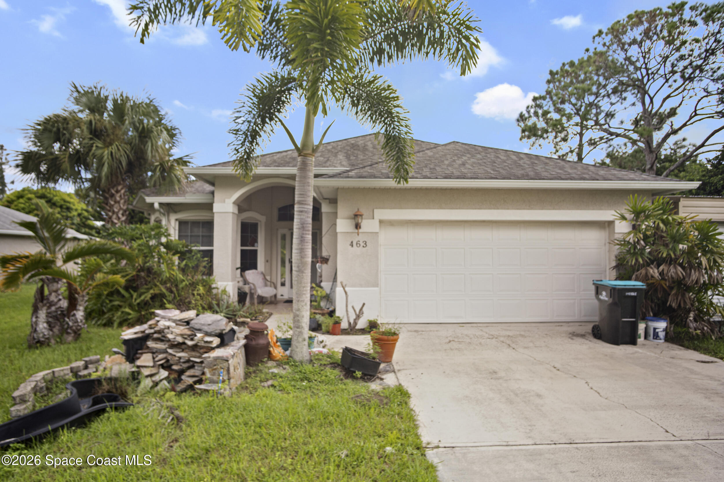 463 Avocado Road NW