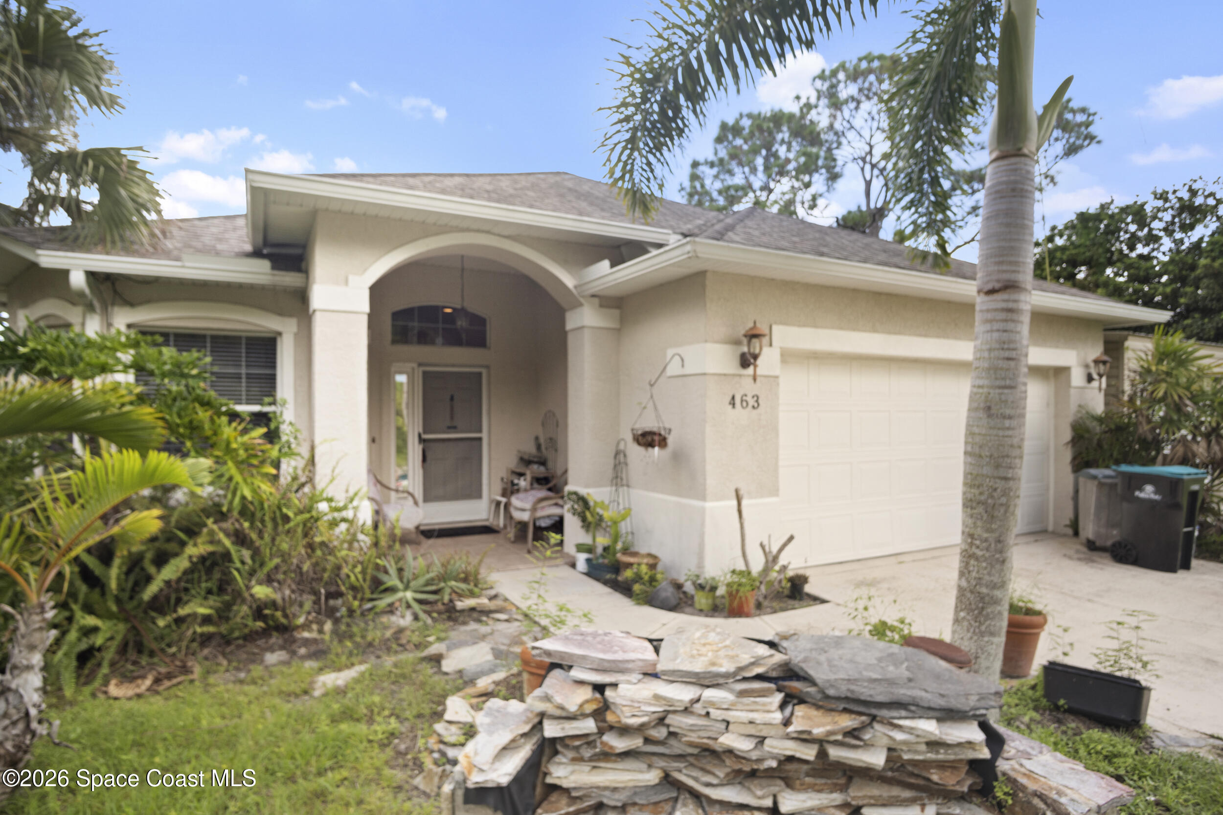 463 Avocado Road NW