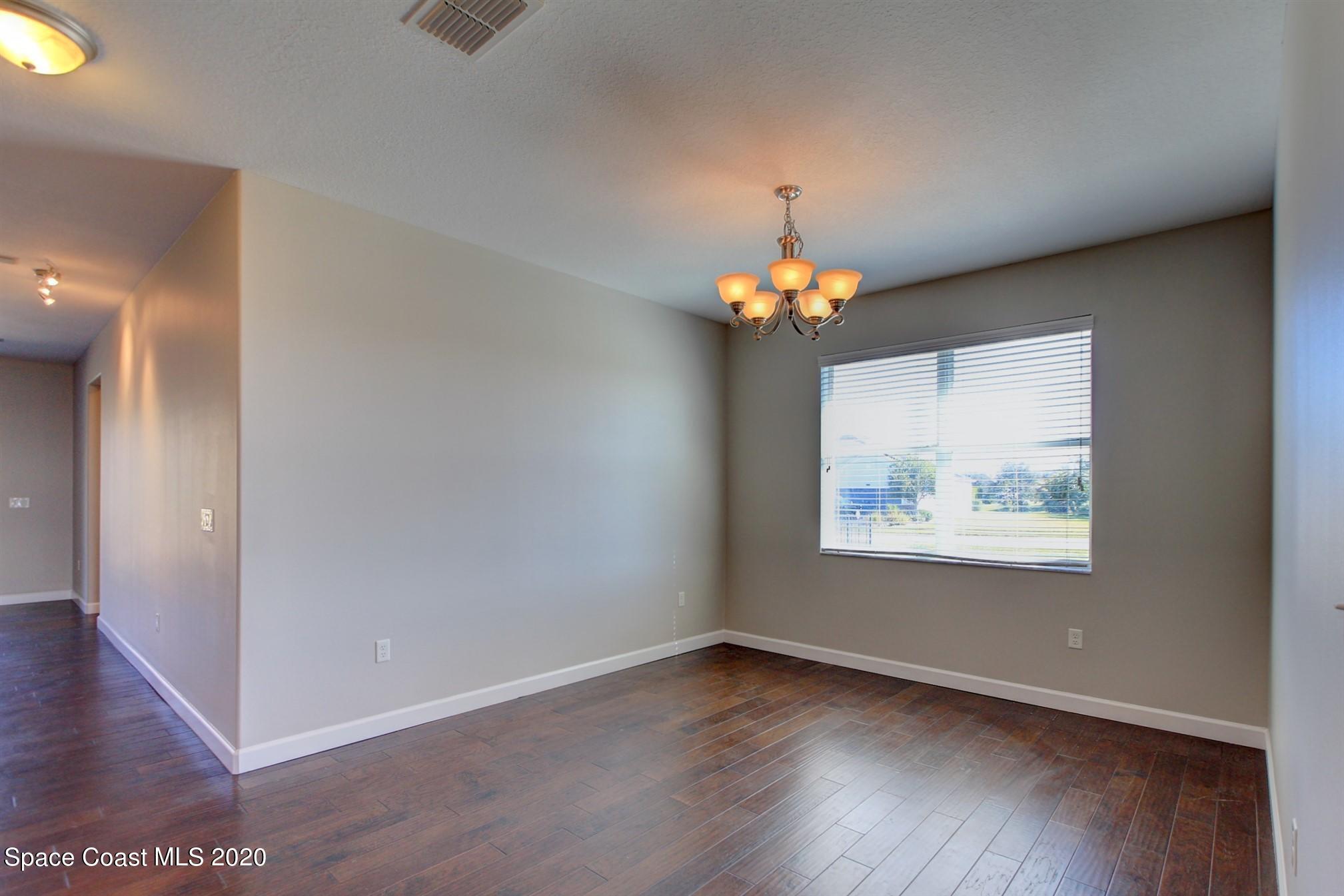 5918 Croydon Court