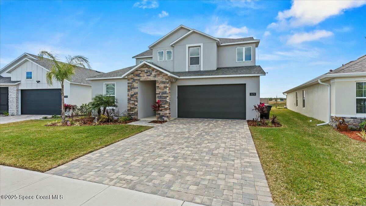2173 Middlebury Drive