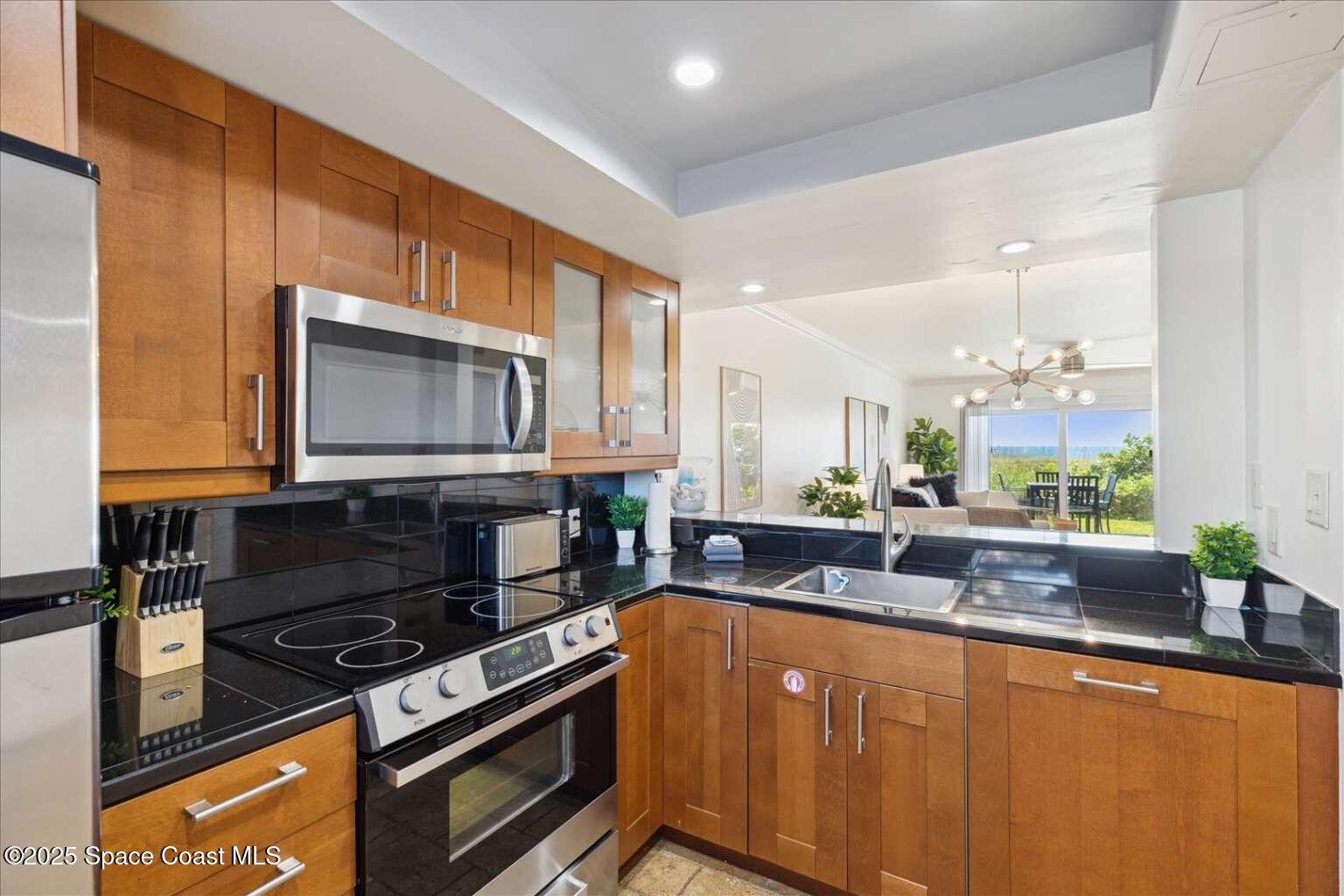 5 Sunflower Street 3