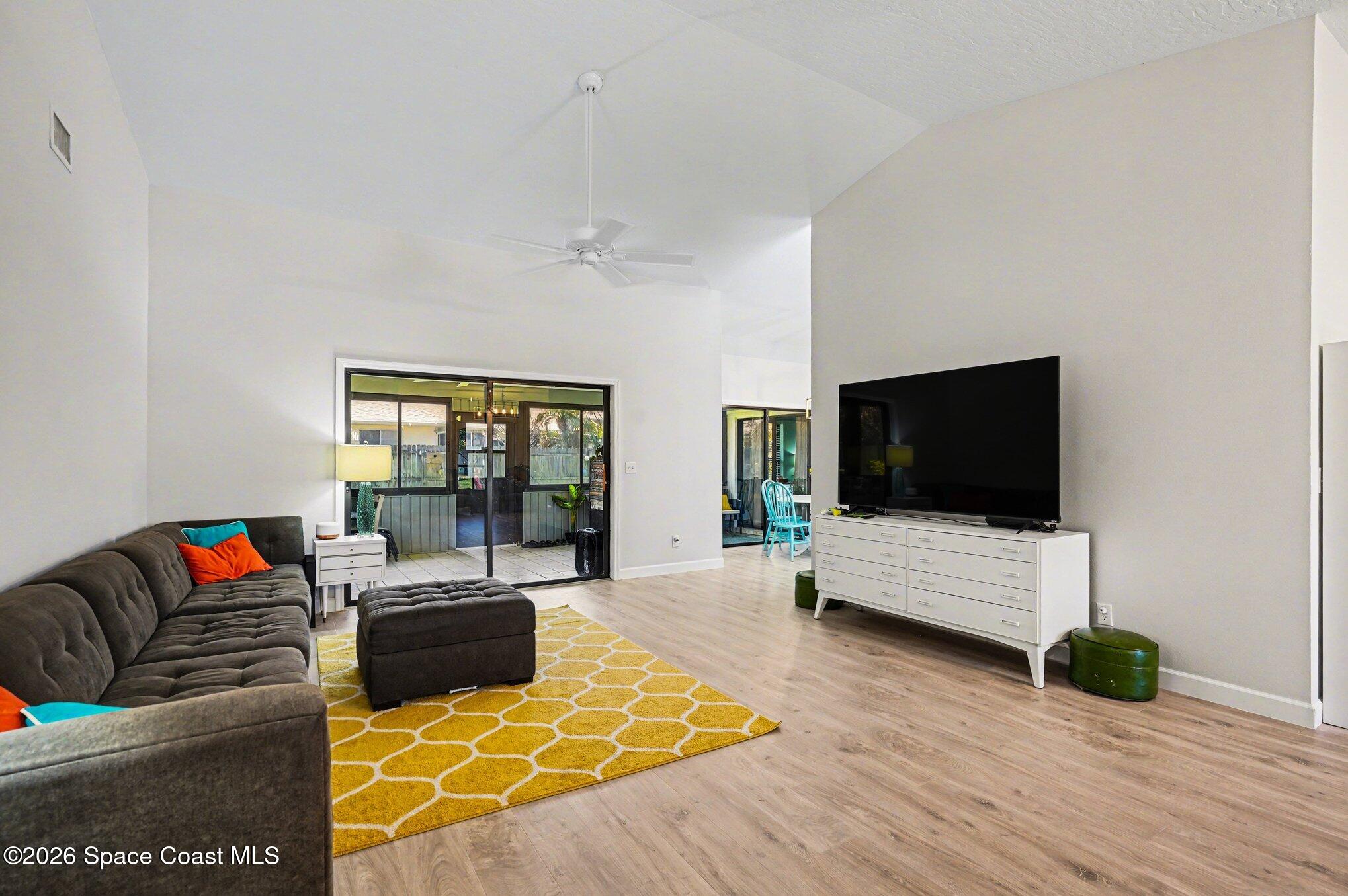 1999 Bottlebrush Drive