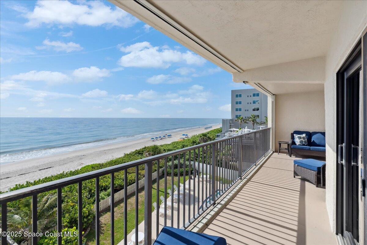 2725 N Highway A1a Highway 304