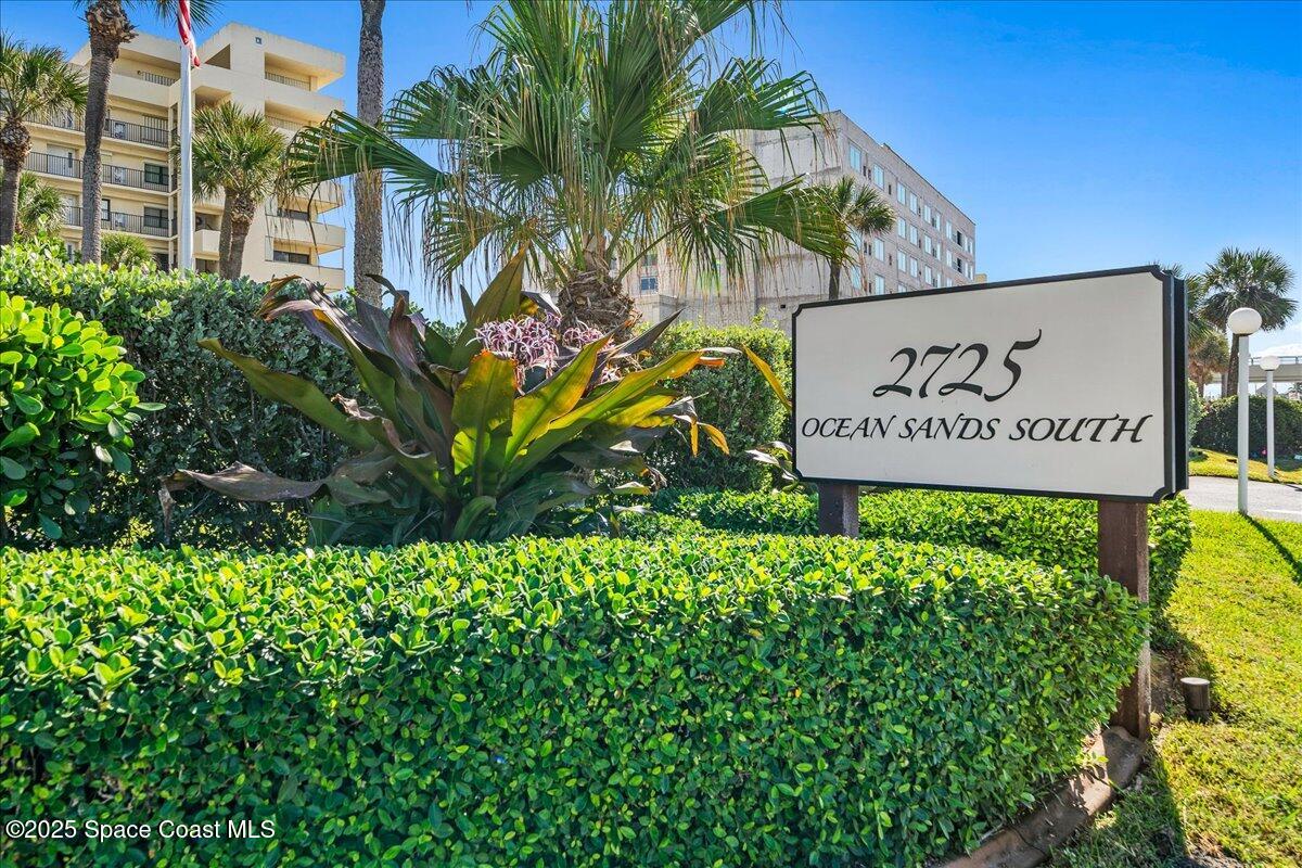 2725 N Highway A1a Highway 304